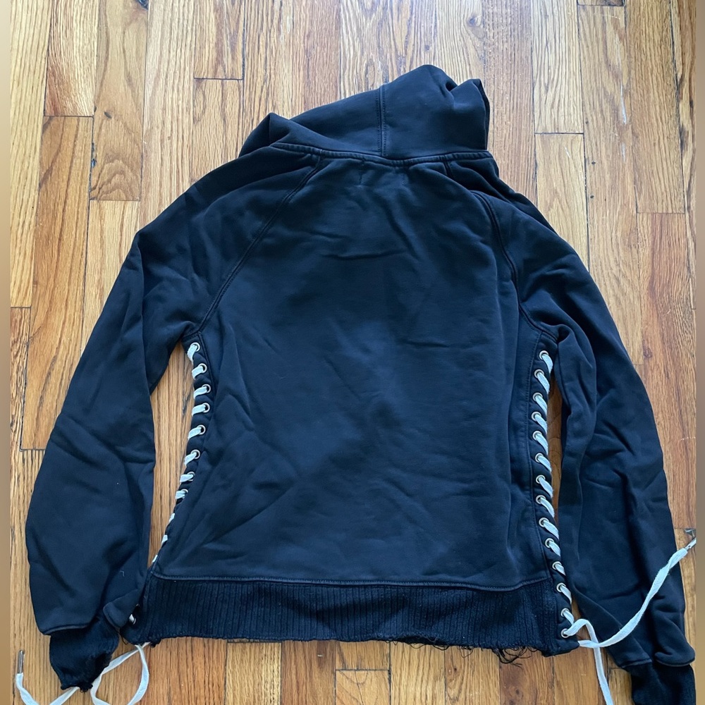 Pam & Gela Lace  Up Hollywood Hoodie - Picture 2 of 6